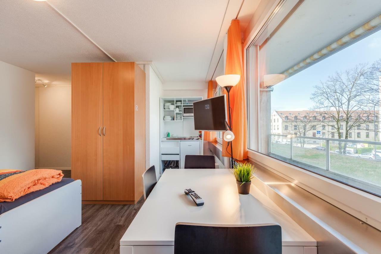 Anstatthotel Zug - Self-Check-In ภายนอก รูปภาพ